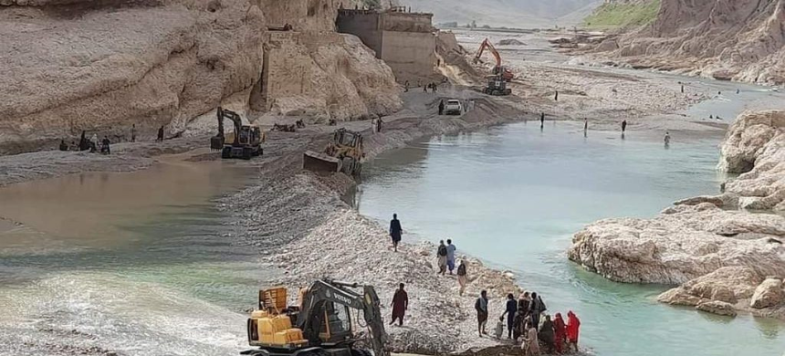 A terror attack in Balochistan results in five fatalities at the under-construction dam in Panjgur