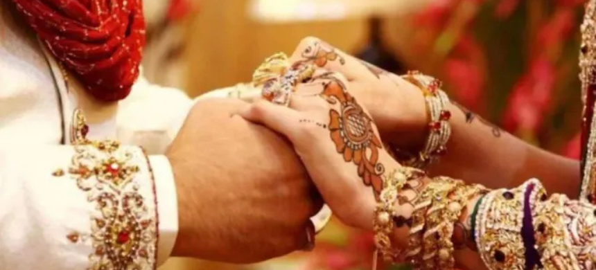 Indian Woman Crosses Border to Wed Lahore Resident