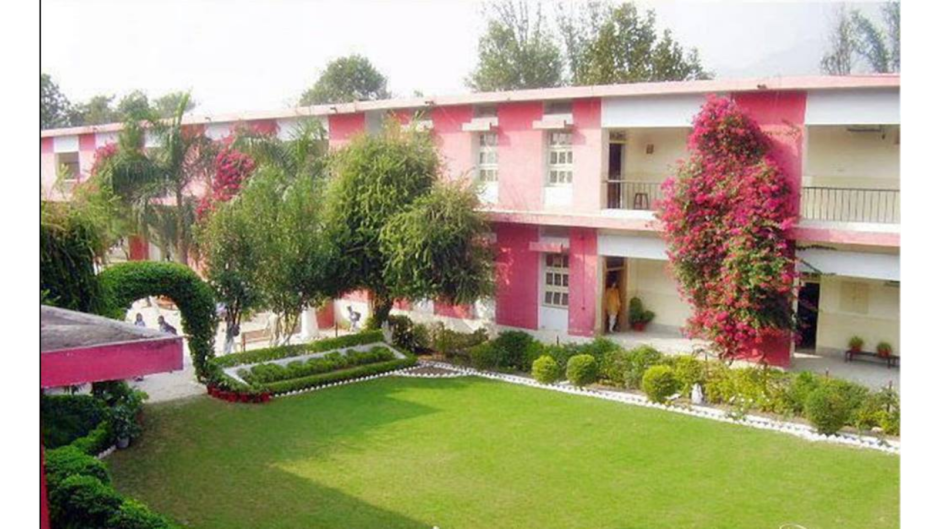 Islamabad-Model-College-for-Girls