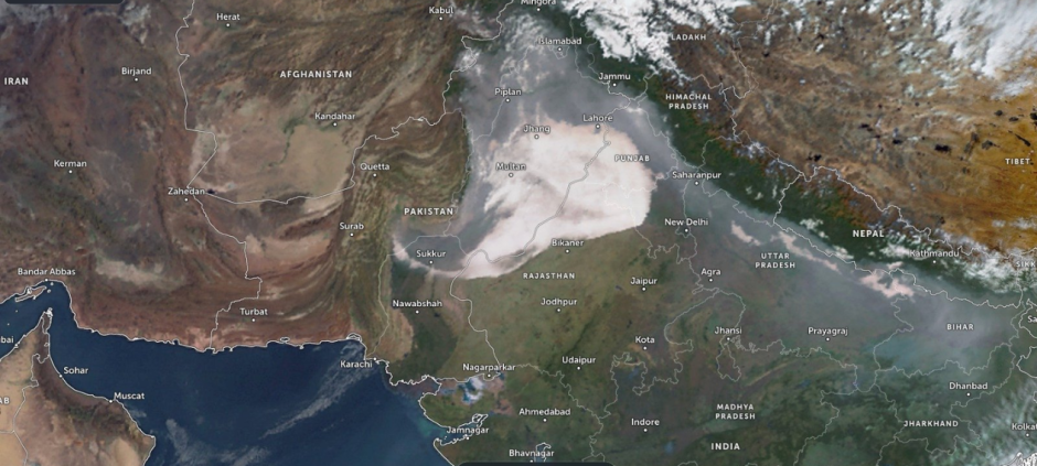 Lahore's Smog Visible from Space as Pollution Reaches Dangerous Levels