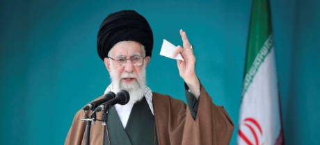 Iran's Ali Khamenei Demands Death Sentence for Israeli Leaders