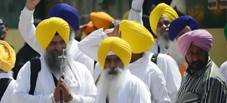 3,000 Indian Pilgrims Receive Visas for Guru Nanak's 555th Anniversary Celebrations