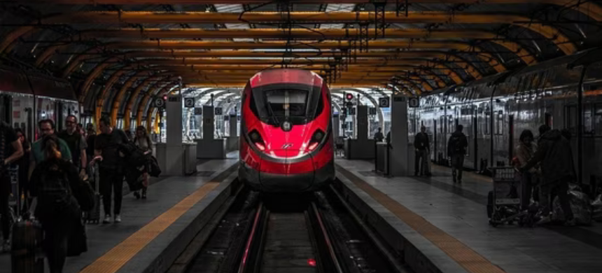 125 Trains Delayed in Seoul Due to Operator's Toilet Break