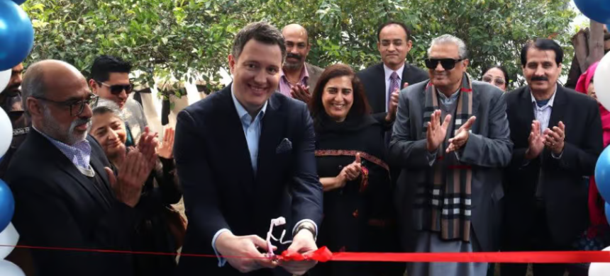 UK Donates Mobile Health Unit to Marie Stopes Society's Roshni in Lahore