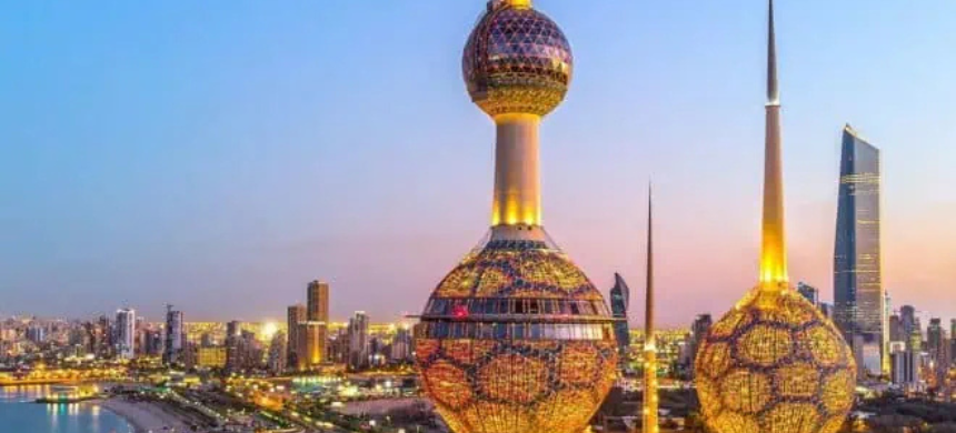 Kuwait Imposes Travel Ban on Expats Without Biometric Verification