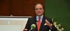 Finance Minister Pushes for Regulated Digital Asset Framework in Pakistan