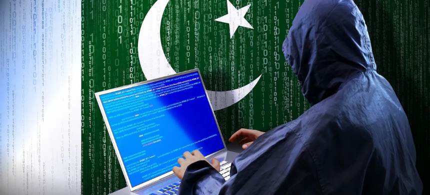 Pakistan Faces Growing Threat from Digital Illiteracy, Undermining Social Fabric