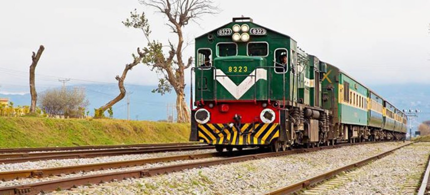 Pakistan Railways Hikes Fares by 5% Due to Surging Fuel Costs