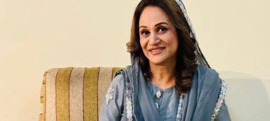 Bushra Ansari Criticizes Ramadan Transmissions for Distracting People from Worship