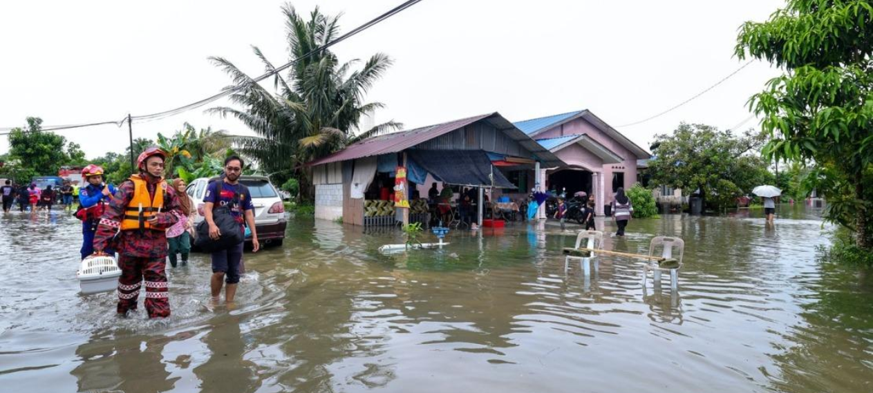 Flooding in Johor Displaces Over 13,000 Ahead of Hari Raya Aidilfitri ...