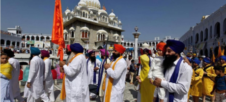 Thousands of Sikh Pilgrims Celebrate Baisakhi at Nankana Sahib