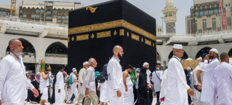 Saudi Arabia Implements New Travel Regulations for Umrah Pilgrims