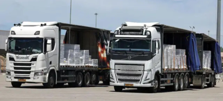 Aid Trucks Enter Gaza While UN Reports No Supplies Delivered