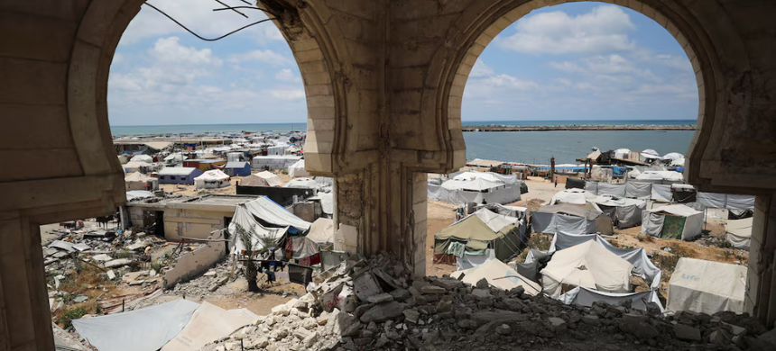 Palestinian Official Claims Hamas Agrees to Gaza Proposal, Israel Rejects It