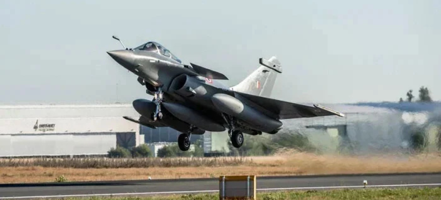 French Military Reacts to Rafale Jet Downing Amid Pakistan-India Conflict