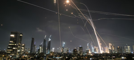Iran’s Fifth Wave of Missile Strikes on Israel Leaves 4 Dead, Dozens Injured