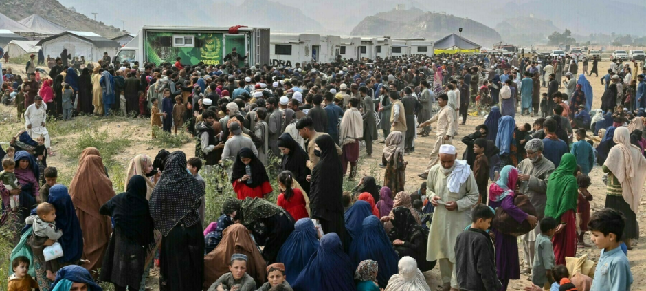 Over 200,000 Afghans Leave Pakistan Amid Renewed Deportation Drive