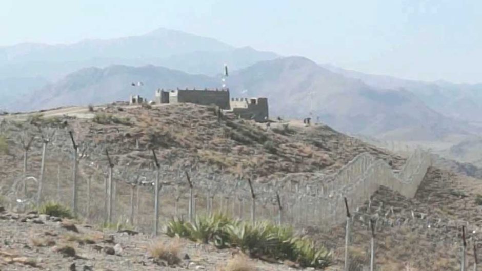 5 Suicide Bombers Caught at Pak-Afghan Border