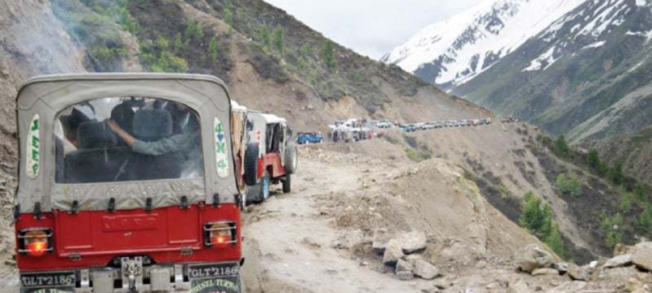 Cloudburst In Naran Temporarily Closes Road To Lake Saif-Ul-Malook