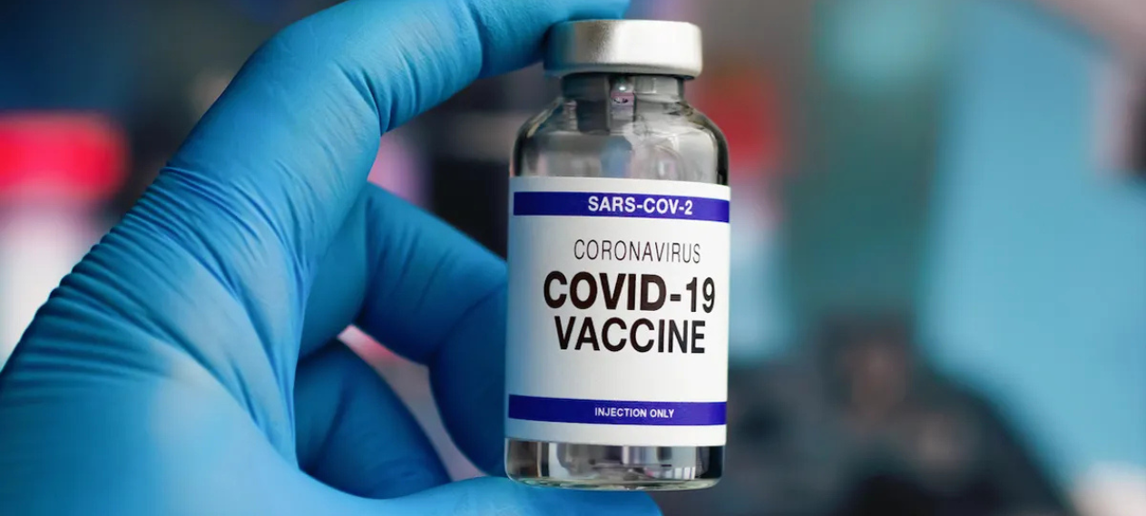 Experts Debunk Myths Linking COVID-19 Vaccine to Heart Attacks