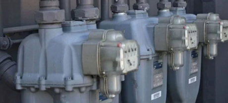 Govt Mulls Lifting Ban on New Gas Connections Amid Surplus LNG