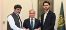 PM Awards Rs5m To MMA Fighter Shahzeb Rind After Long Delay