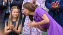 Charlotte Fans Kate at Wimbledon