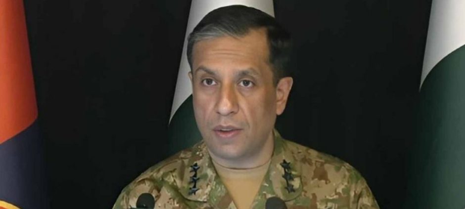 Field Marshal Orders Army’s Full Mobilisation In Flood-Hit Areas ISPR