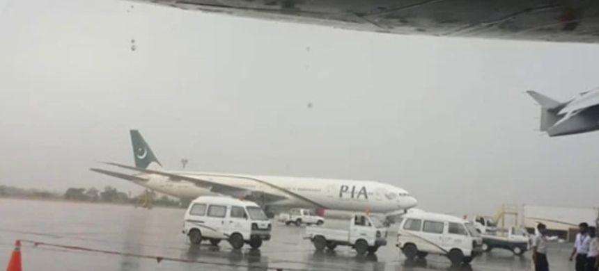 Karachi Airport Flight Operations Disrupted due to Heavy Rainfall