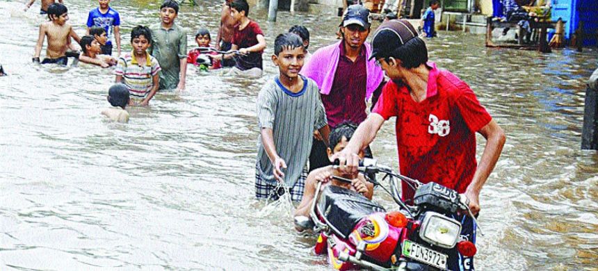 Sialkot Shuts Schools After Record-Breaking Rainfall Sparks Flood Concerns
