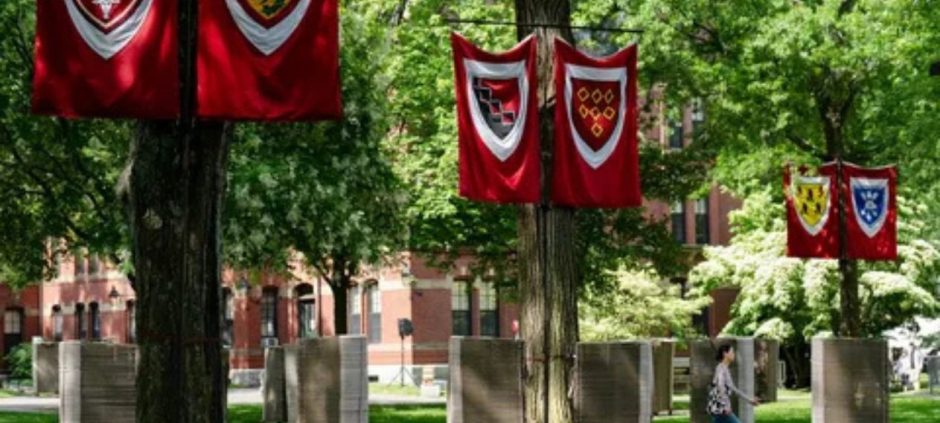 Trump moves to restrict US stays of students, journalists