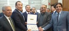 Minister Aleem Khan Reviews Trade And Connectivity With Kazakhstan Delegation