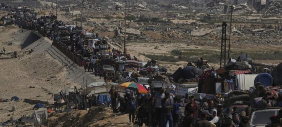 Thousands Flee Gaza City As Israeli Airstrikes Leave 91 Dead