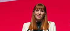 UK Deputy PM Rayner Resigns Following Tax Mistake Revelation