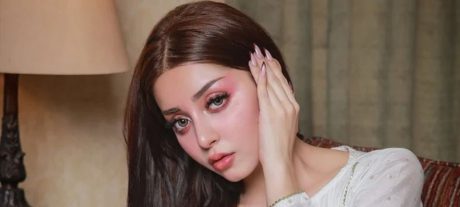 Alizeh Shah Explains Reason Behind Deleting All Photos From Instagram