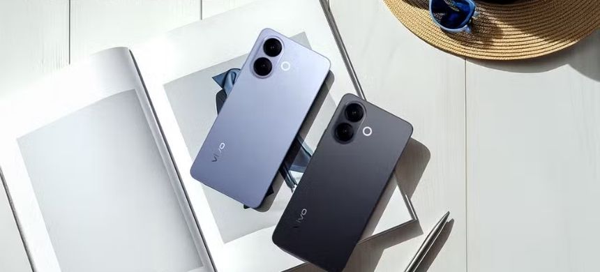 Early Look V60 Lite Offers Travel-Friendly Photography And Performance