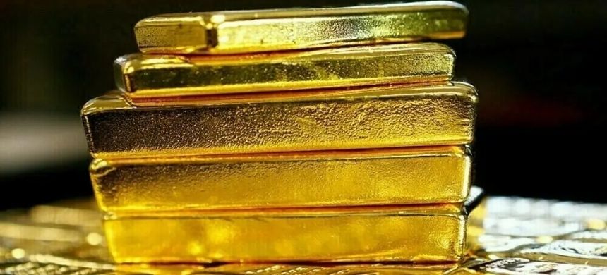 Gold Hits Record $4,100 Amid Rising Global Trade Tensions