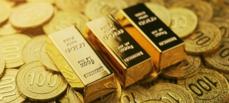 Gold Prices Plunge Sharply Across Pakistan