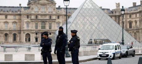Louvre Heist: Suspects Apprehended Near Paris