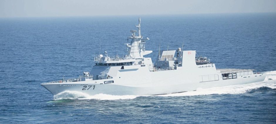 Pakistan Navy ship seizes drugs worth nearly $1bn in Arabian Sea