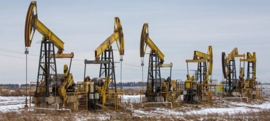 US sanctions Russian oil companies as Moscow holds nuclear drills