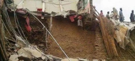 Tandlianwala roof collapse