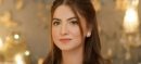 Dananeer Mobeen Nearly Trips Again At HUM Awards Night