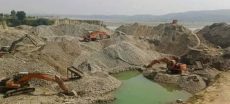 Indus And Kabul Riverbanks Closed For Gold Mining In KP
