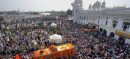 2,100 Indian Sikhs Reach Pakistan for Guru Nanak Birth Anniversary