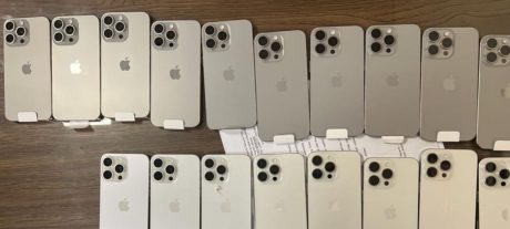 42kg Silver, 11 iPhones Seized from Passengers at Lahore Airport