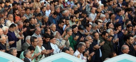 Hundreds Gather in Tehran to Pray for Rain Amid Iran’s Drought Crisis