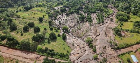 Kenya 21 Dead, Over 30 Missing After Deadly Landslide