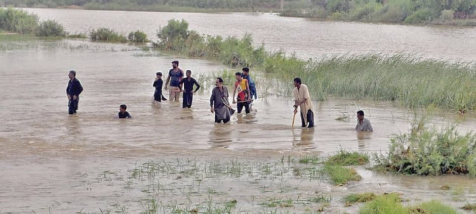 Khanpur Canal Breach Floods Villages, Residents Struggle