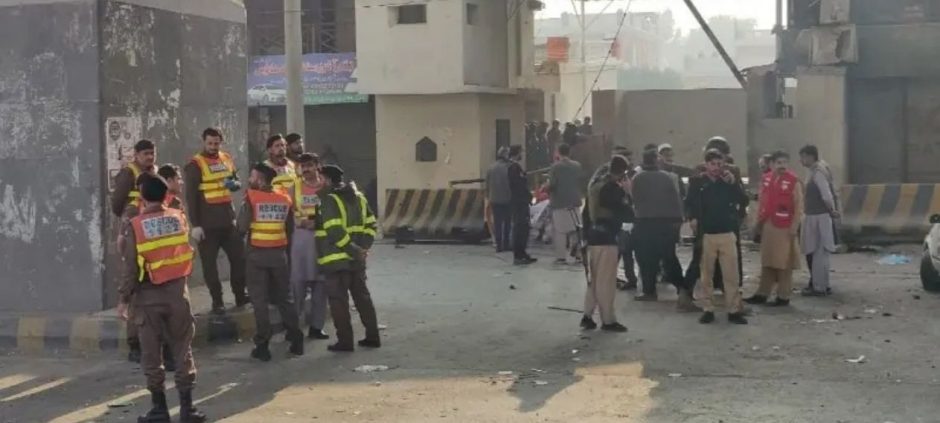 Three FC Personnel Martyred, Three Terrorists Killed in Foiled Attack on Peshawar HQ